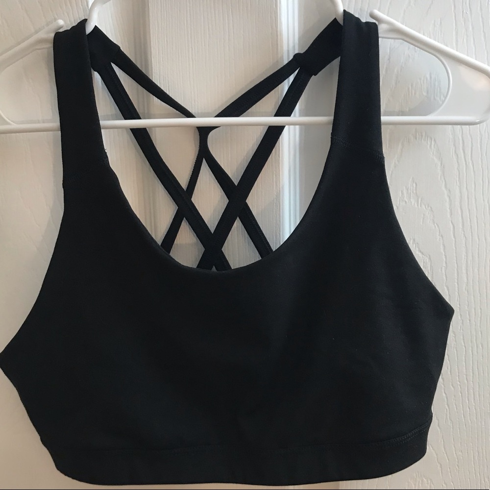 Black Old Navy Sports Bra